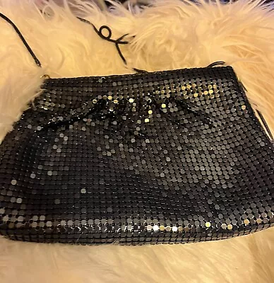 VINTAGE RARE FIND - Faceted Navy Metallic Mesh Womens Crossbody Purse! • $19.99