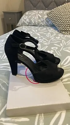 Black T Bar Heeled Shoes Size 4 • £4