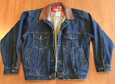 Vintage Marlboro Country Store Denim Jean Jacket Collar Men's Size Medium • $30