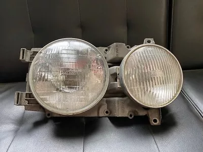 1976- 1985 MERCEDES W123 240d 300d Original Bosch Headlight Right 1305543067 • $200