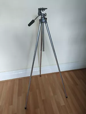 Velbon ME-2 Vintage Tripod • £8