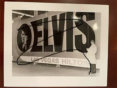 Elvis Presley Hilton Las Vegas Col Tom Parker 8x10 Photo • $3.99