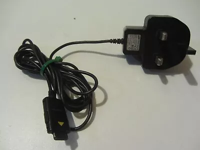 One Genuine Original Samsung D500 D600 Mains Charger For Samsung D500 D600 • £4