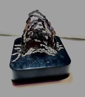 VINTAGE 1973 Magnetic Kinetic Desk Fidget Sculpture Silver Diamonds CRDL Inc USA • $18.99
