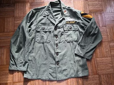 Vintage 70s Army Military Fatigue Shirt With Patches • $34.99