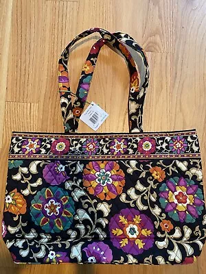 Vera Bradley Suzani East West Tote • $15