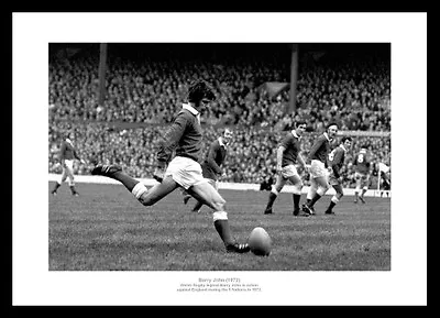 Barry John Wales Rugby Legend 1972 Photo Memorabilia • £55