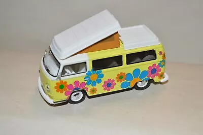 1:64 Scale Diecast Greenlight VW Volkswagen Westfalia Camper PEACE LOVE FLOWERS • $12