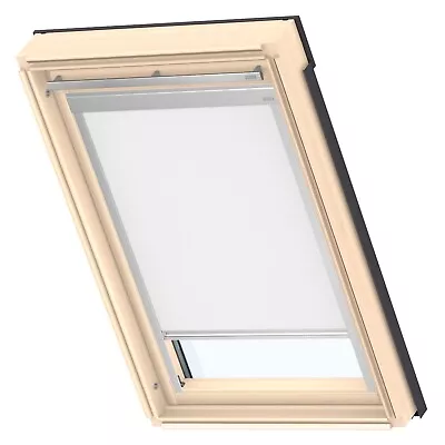 VELUX Blackout Blinds For VELUX Roof Windows (DBL) (Manual) DBL S06 4230 [Beige] • £45.99