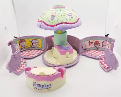 1999 Miss Party Surprise Ice Cream Playset • $9.99