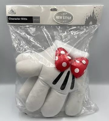 Disney Parks New Style Minnie Mouse Character Mitts • $35