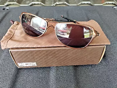 Oakley Felon Sunglasses • $41