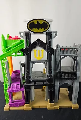 Imaginext DC Super Hero Flight Gotham City  • £14.99