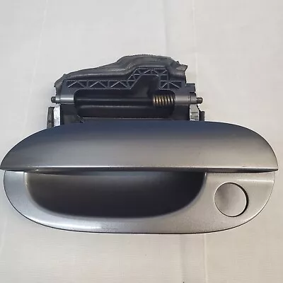 1997 - 2003 BMW E39 528i 525i 530i 540i DRIVER FRONT OUTSIDE DOOR HANDLE 8245461 • $49.95