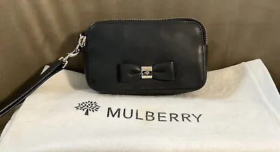 Mulberry Bow - Black Leather  Wristlet With Dust Bag • £149