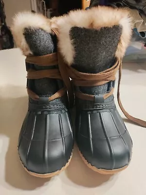 NWT Maurice’s Duck Boots Size 8.5 • $20