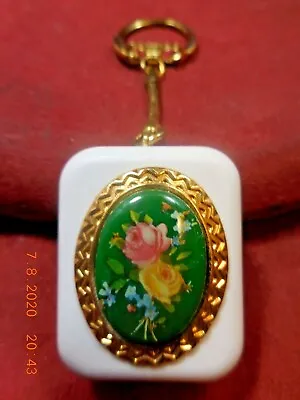 Vintage Sankyo Music Box Keychain Enamel Green Floral-d Plays  Tomorrow   • $20