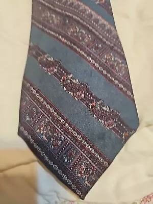 Vtg Nordstrom Ferrell Reed Tie Hand Printed In England Men's Silk Necktie  • $5