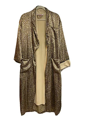 Victoria’s Secret Leopard Cheetah Fleece Lining Playgirl Bath Robe NO BELT SZ M • $32.50