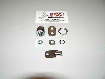 VENDSTAR 3000 #0160 BACK DOOR LOCK & (2) KEYS - New / Free Ship! • $19.99