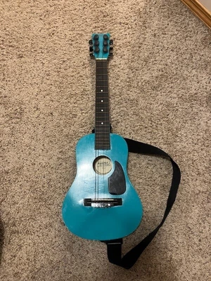 $25 • Buy First Act Discovery Acoustic Guitar Teal Blue Green