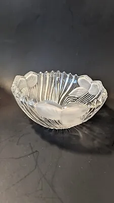 Vintage Mikasa Crystal Frosted Flowers Glass Salad Bowl • $29.99