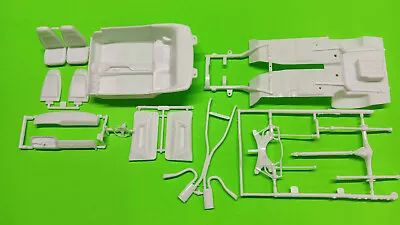 70 1970 Dodge Challenger T/A 1/24 Frame Rear End Interior Tub Bucket Seats Dash • $13.49