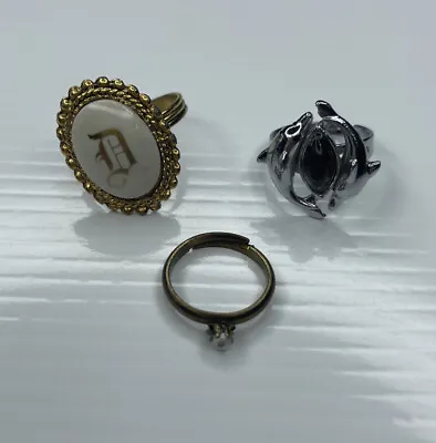 F Lot Bulk Retro Costume Cocktail Rings Gold Silver D Cameo Dolphin Adjustable • $4.75