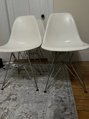 4pcs Eames Chair Eiffel Wire White Vitra Herman Miller Plastic Molded Authentic • $250