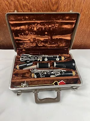 Buescher Clarinet Vito II Aristocrat Hard Case  • $102.77