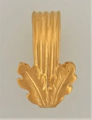 WWII Golden Oakleaf Suspension Loop For German Neck Awards Medals & Decorations. • £4.95