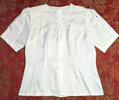 Vintage Nicola Silky White Floral Leaf Embroidered Blouse 80s Does Victorian 12 • $12.95