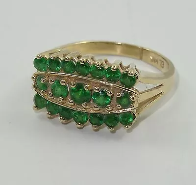 VINTAGE 60's SOLID 14K GOLD COCKTAIL RING W/ ROUND CUT PERIDOT Sz 4 • $300