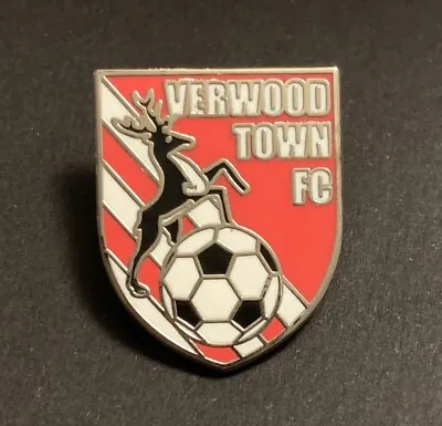£2.50 • Buy Verwood Town FC Non-League Football Pin Badge