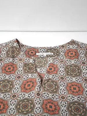 Violet + Claire Women's Chiffon Blouse Plus Size 3X Medallion Pattern Notch Neck • $9.99