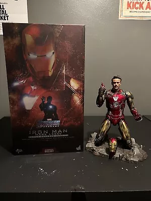 Hot Toys Avengers Endgame Iron Man Mark 85 Battle Damaged Die-Cast Figure MMS543 • £280