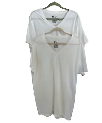 $9.95 • Buy Hanes White Comfort Soft V-neck T-shirt Mens Size Large NEW Set Of 2