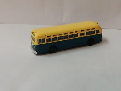 Classic Metal Works Blue & Cream  Transit Bus  N Scale • $13.53