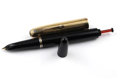 Parker C.1946 Vintage 51 Black W/ Vermeil Blue Diamond Cap Fountain Pen • $250