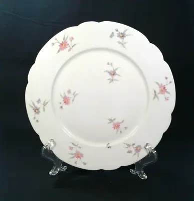 Vtg Ginori Scalloped Dinner Plate W/ Handpainted Pink & Purple Flowers EUC • $9.07