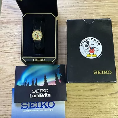 SWEET VINTAGE SEIKO Quartz MICKEY MOUSE WATCH -White Hands W/box Manuals • $89.95