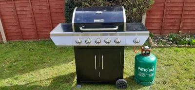 £250 • Buy Nexgrill 5 Burner Gas BBQ With Side Burner And Empty 13kg Gas Bottle.