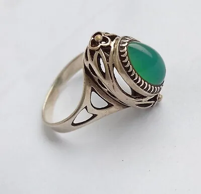 Vintage Ring Natural Chrysoprase Silver 875 Star USSR. Women's Jewelry Size 6.9 • $88