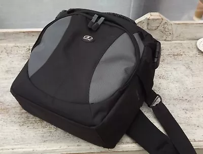 Tamrac Velocity 8z Camera Backpack Sling Bag Black / Grey VGC      FREE POSTAGE • £27.50