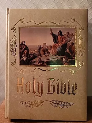 Holy Bible  THE NEW AMERICAN BIBLE  1987  Gold Edges  HEIRLOOM  Catholic  LARGE • $25