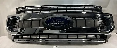 2020-2022 Ford F-250/350/450 Super Duty OEM Chrome Grille W/Emblem LC3B-8200-BDW • $850