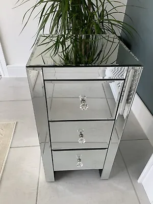 £75 • Buy Venetian Mirrored 3 Drawer Bedside Side Table Slim Crystal - COLLECTION ONLY