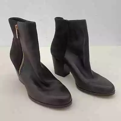 Michael Kors Black Leather Chelsea Boots Bootie Women's Size 9 • $38