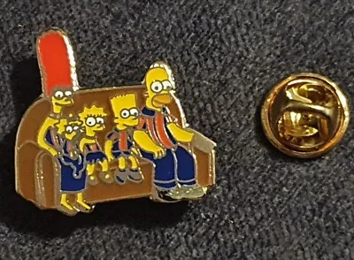 £2.50 • Buy Crystal Palace Simpson's Family Pin Badge