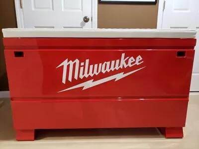  Milwaukee Themed KNAACK 2048 Jobsite Toolbox In Bright Red W/White Boat Cushion • $785